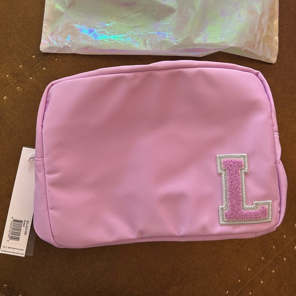 Stoney Clover Lane Pouch